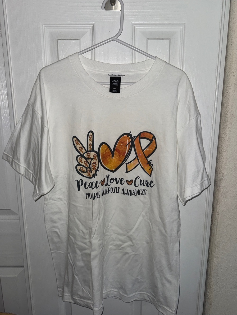 Soul Sister Boutique Women's White Peace Love Cure MS Awareness Tee - Picture 4 of 5